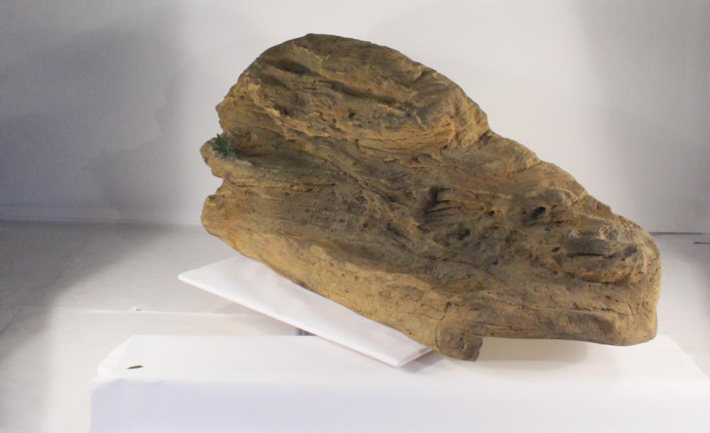 Large Edge Waterfall-002