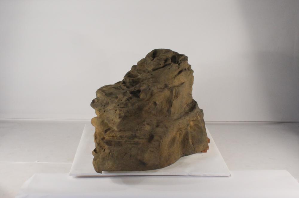 Large Edge Waterfall-004