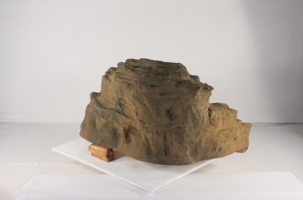 Large Edge Waterfall-004